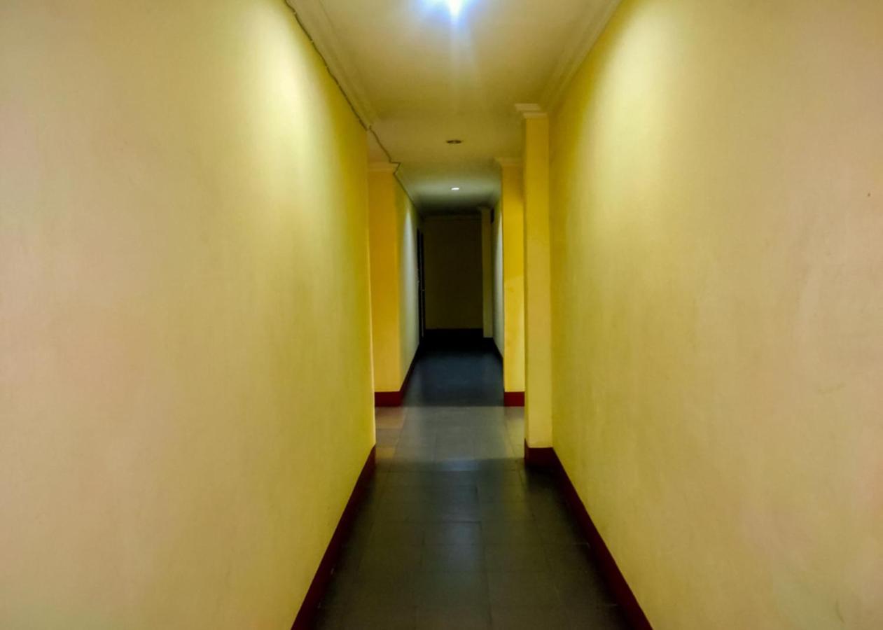 Oyo 3372 Hotel Pelita Terang Nagoja Zewnętrze zdjęcie