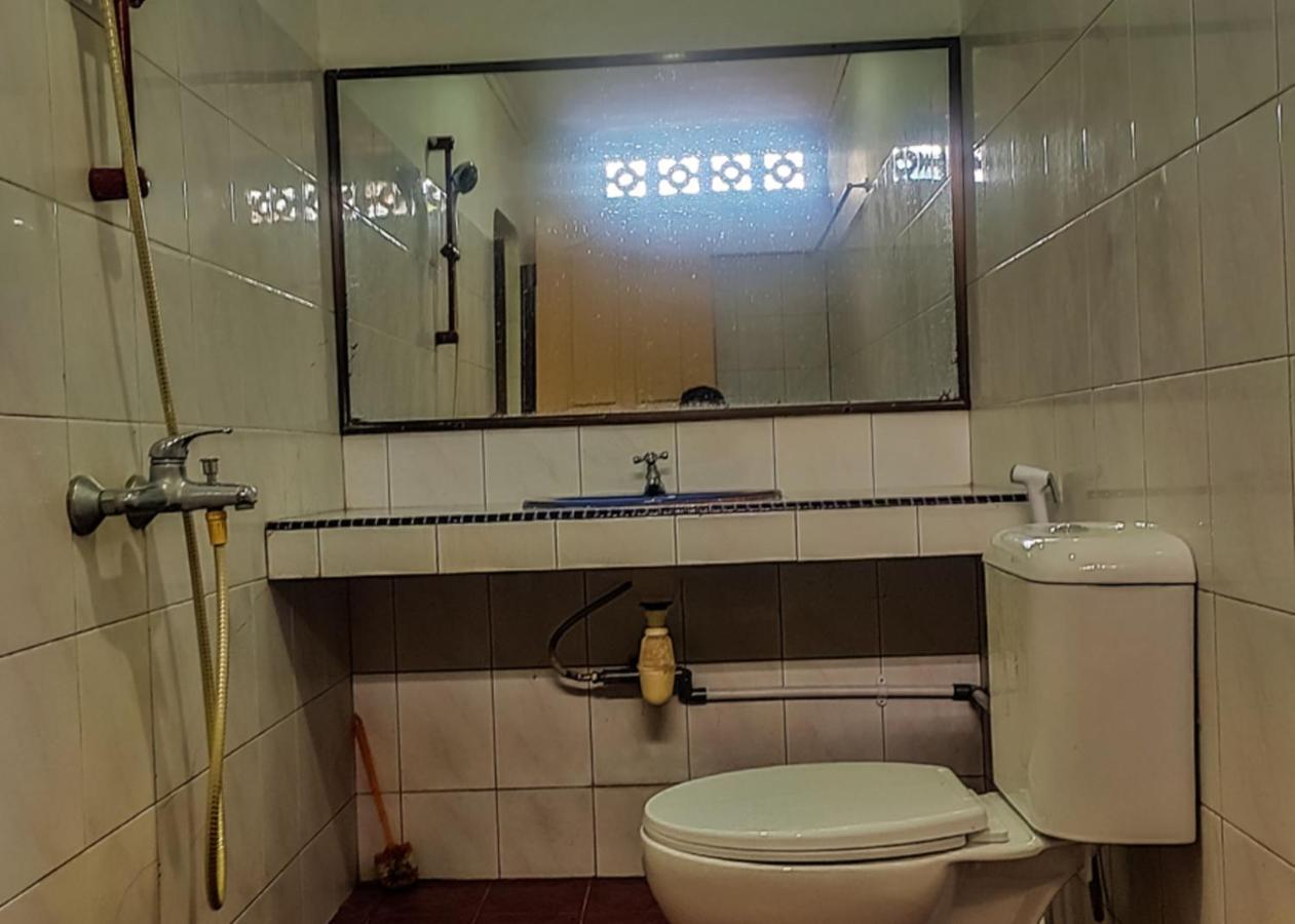 Oyo 3372 Hotel Pelita Terang Nagoja Zewnętrze zdjęcie