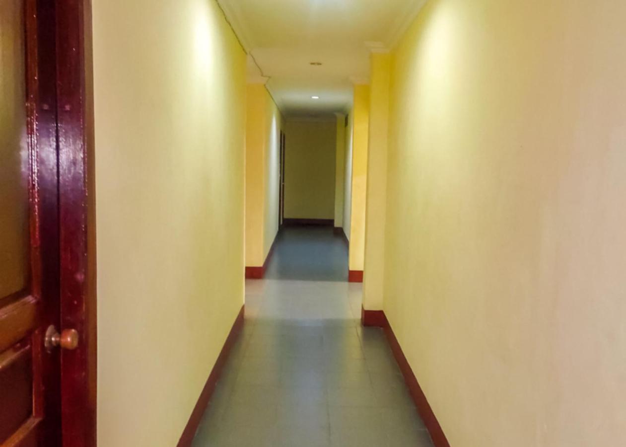 Oyo 3372 Hotel Pelita Terang Nagoja Zewnętrze zdjęcie